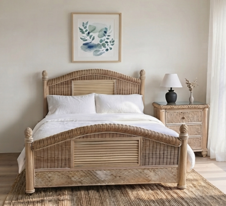 Tropical Queen Size Natural Rattan Bed