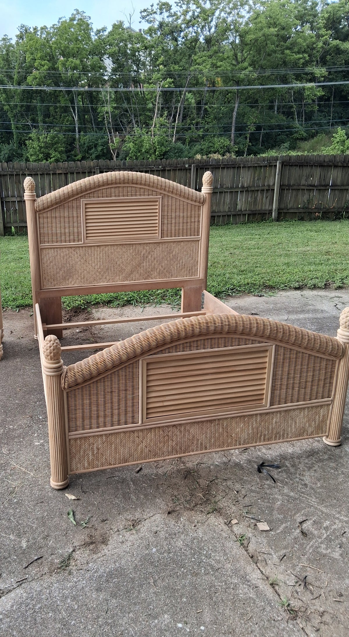Twin Size Premium Rattan & Wicker Bed